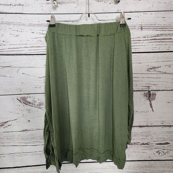 A+A Collection Ruched Off Shoulder Rayon Blouse Medium NWT - Picture 4 of 5